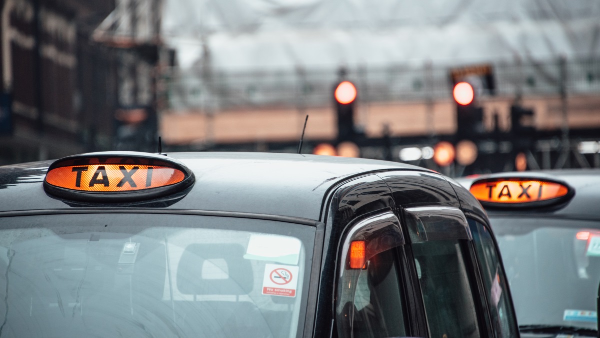 How to Travel Safely in Cannock: Tips from Local Taxi Drivers